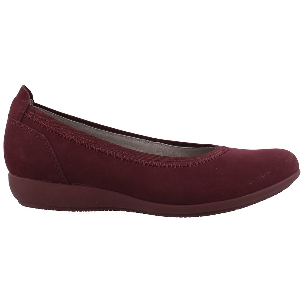 Women's Dansko, Kristen Slip-On.  Wine. SS 36.  In excellent preloved condition